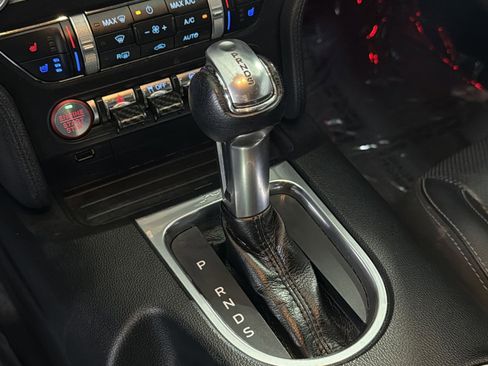 Used 2019 Ford Mustang Premium RWD image 24