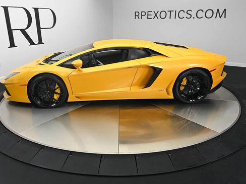 Used 2013 Lamborghini Aventador LP 700-4 AWD/4WD image 12