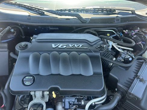 Used 2012 Chevrolet Impala LT w/ LT Sunroof Package FWD image 13