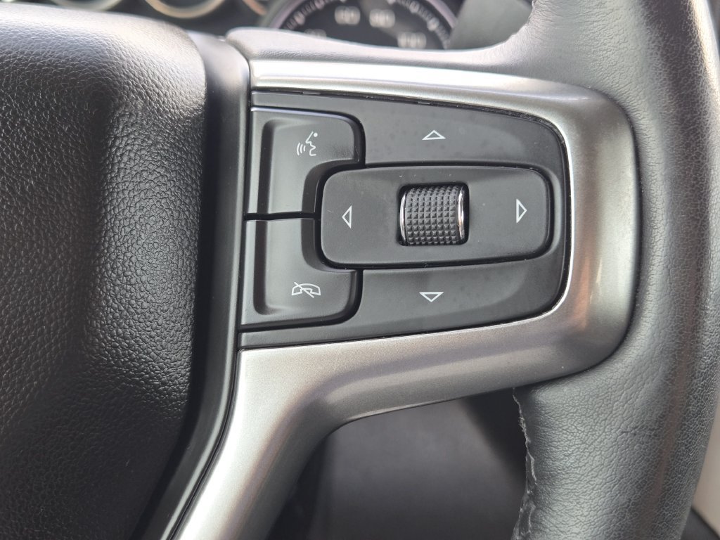 Used 2021 Chevrolet Silverado 1500 LT RWD image 30