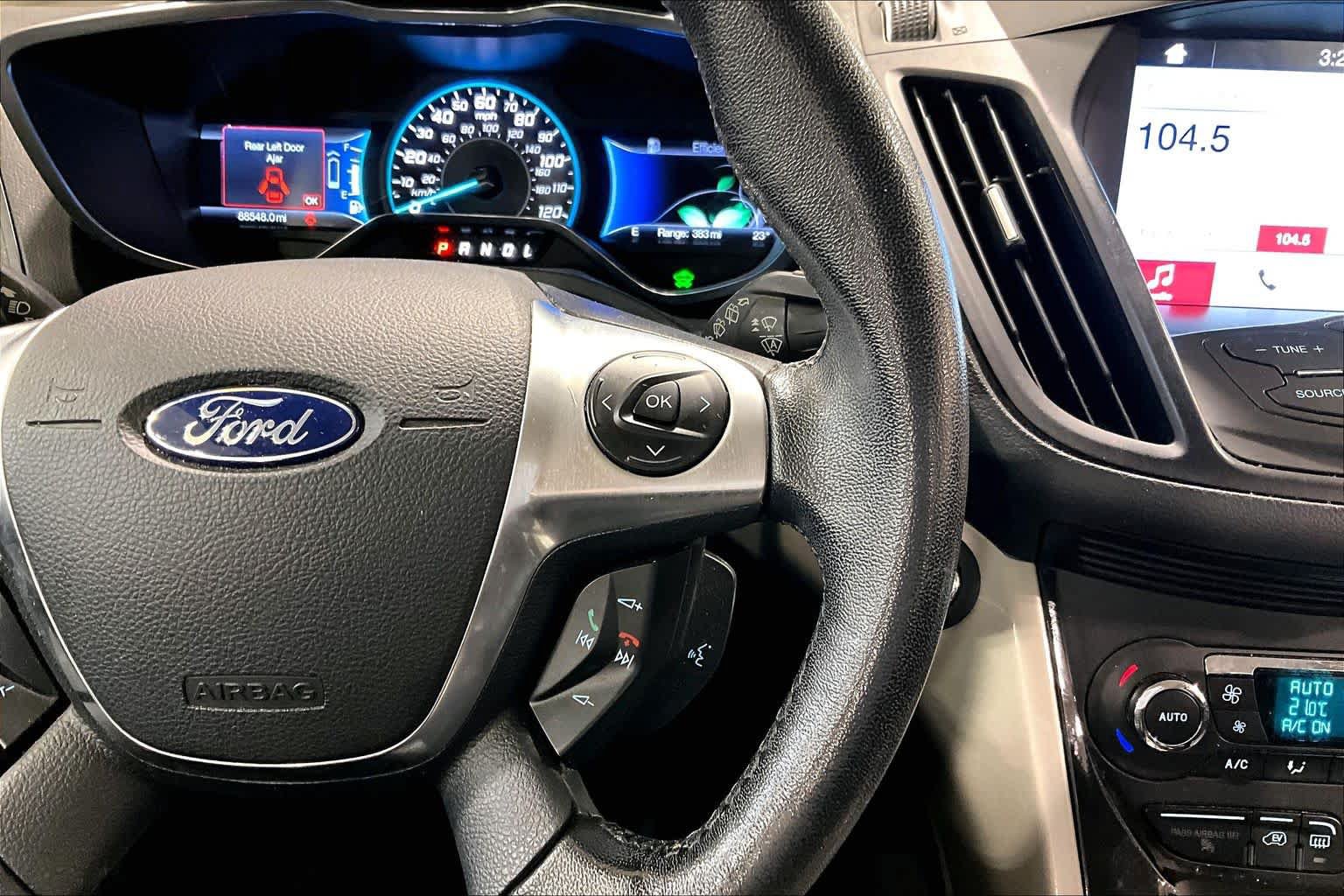 Used 2016 Ford C-MAX Energi SEL FWD image 24