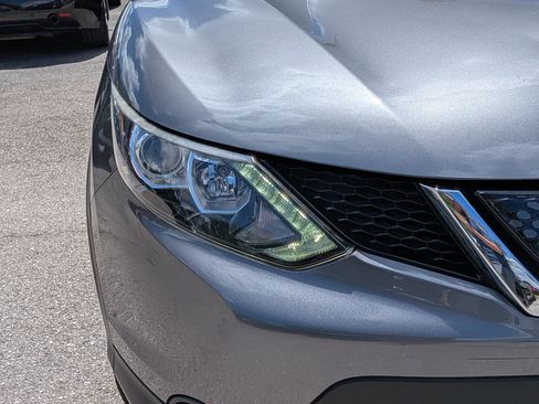 Used 2018 Nissan Rogue Sport S w/ S Appearance Package image 10