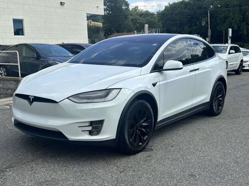 Used 2019 Tesla Model X Long Range AWD/4WD image 7
