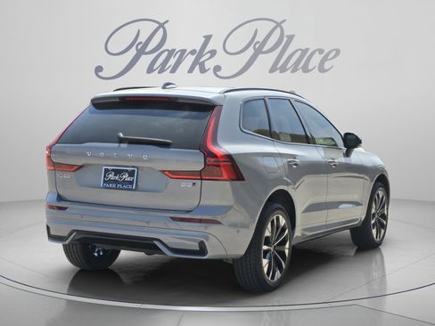 Used 2026 Volvo XC60 B5 Plus w/ Protection Package Premier AWD/4WD image 6