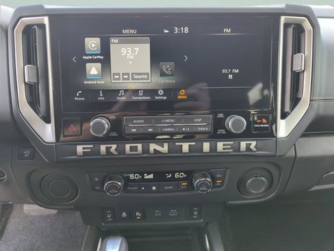 Certified 2025 Nissan Frontier SV w/ SV Convenience Package RWD image 33