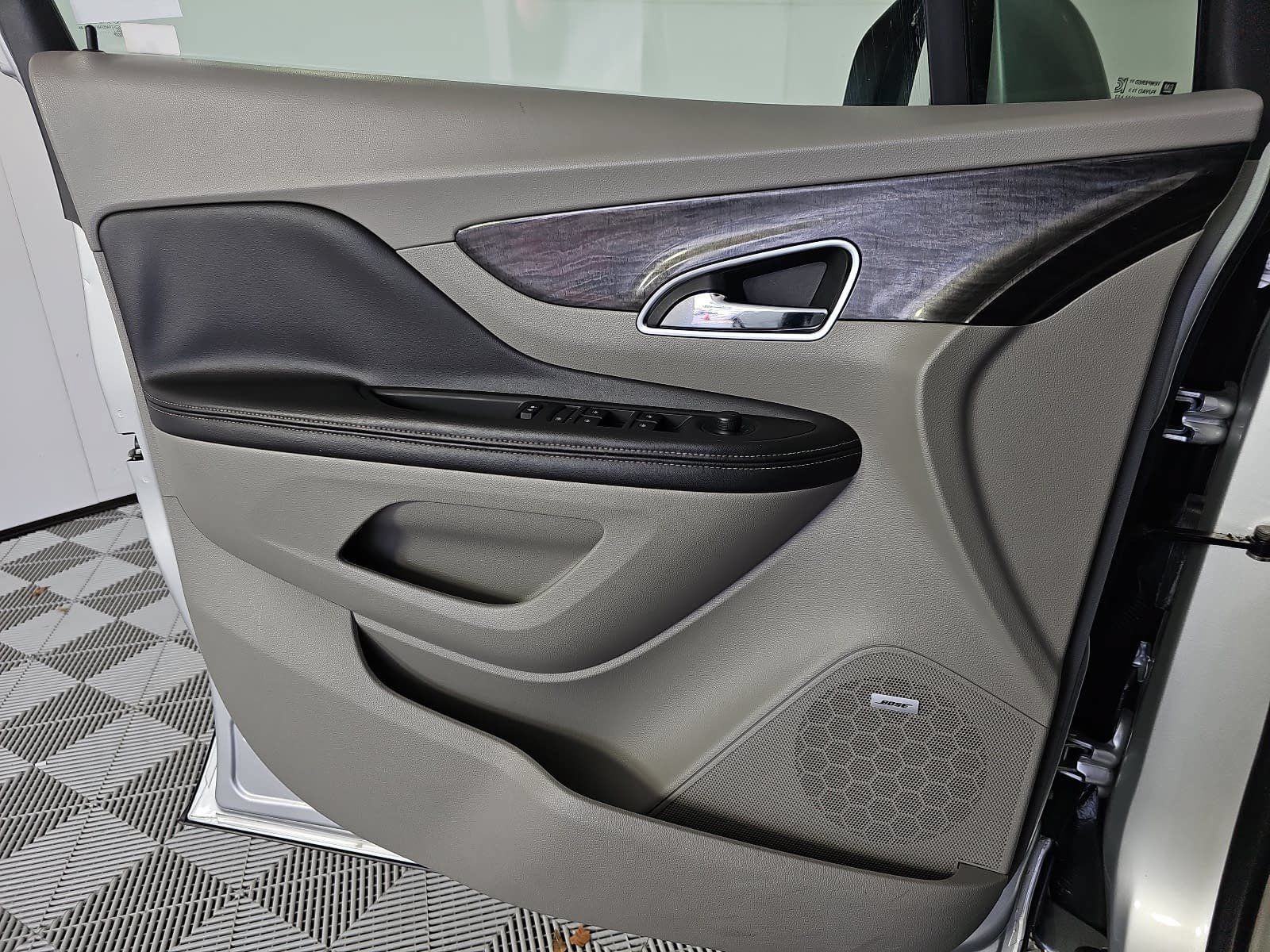Used 2016 Buick Encore Premium FWD image 25