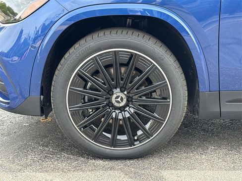 New 2025 Mercedes-Benz GLA 250 image 9