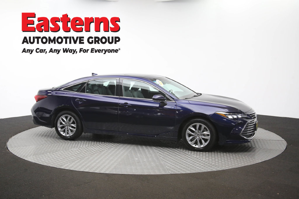 Used 2022 Toyota Avalon XLE w/ Moonroof Package FWD image 49