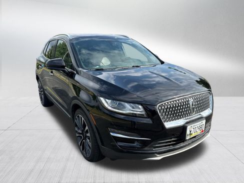 Used 2019 Lincoln MKC Reserve AWD/4WD image 2