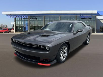 Used 2017 Dodge Challenger SXT
