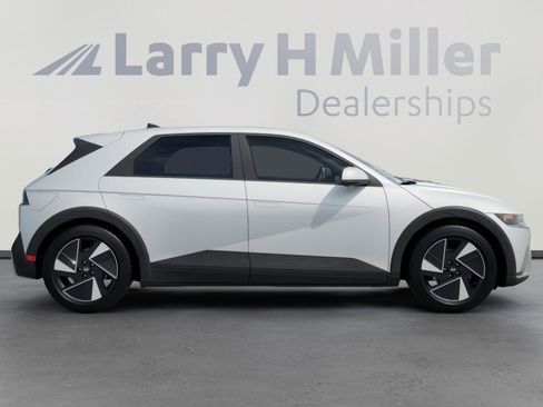 New 2026 Hyundai Ioniq 5 SEL RWD image 7