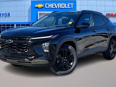 New 2026 Chevrolet Trax ACTIV w/ Driver Confidence Package image 2