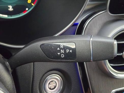 Used 2020 Mercedes-Benz GLC 300 4MATIC image 15