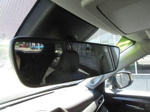 Used 2021 Toyota Highlander Limited AWD/4WD image 27