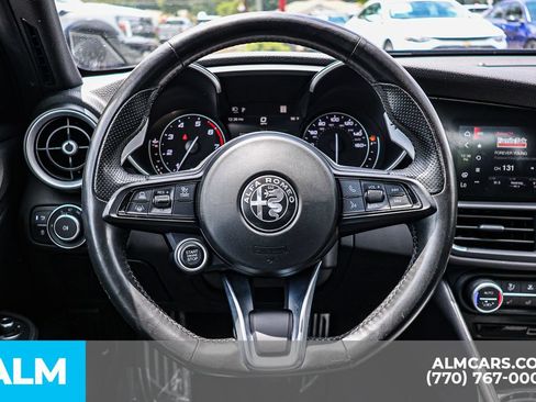 Used 2022 Alfa Romeo Giulia Veloce RWD image 30