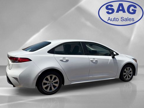 Used 2023 Toyota Corolla LE FWD image 3