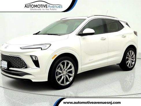 Used 2026 Buick Encore GX Avenir FWD image 1
