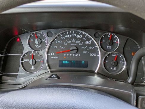 Used 2017 Chevrolet Express 3500 LT w/ LT Preferred Equipment Group image 24