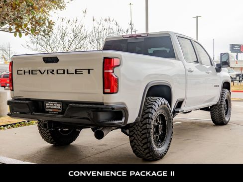 Used 2025 Chevrolet Silverado 2500 LT w/ Trail Boss Package image 9