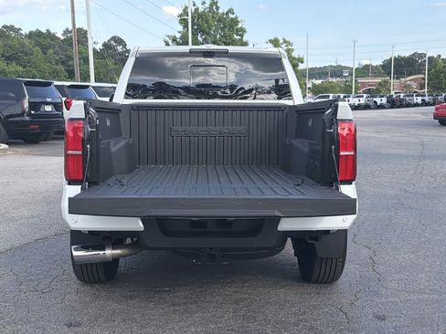 Used 2025 Toyota Tacoma Limited AWD/4WD image 32