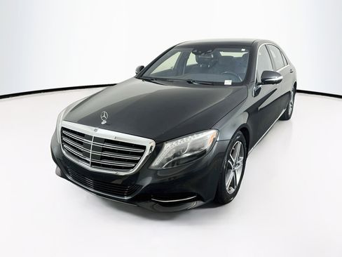 Used 2016 Mercedes-Benz S 550 4MATIC Sedan image 3