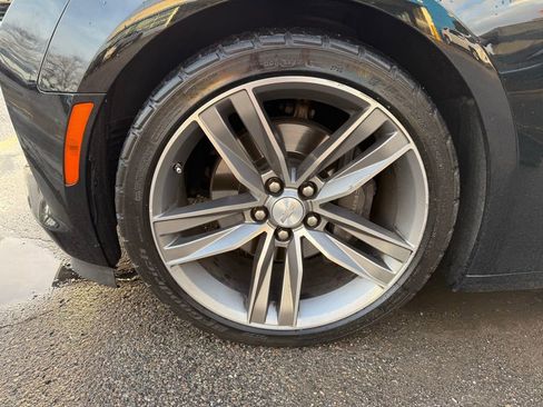 Used 2016 Chevrolet Camaro SS RWD image 23