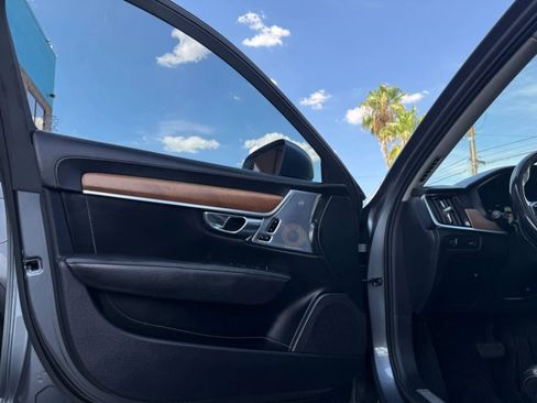 Used 2017 Volvo S90 T6 Inscription w/ Vision Package AWD/4WD image 36