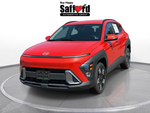 Certified 2025 Hyundai Kona SEL AWD/4WD image 1