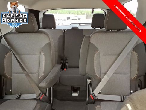 Used 2019 Chevrolet Traverse LT image 17