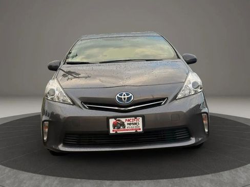 Used 2012 Toyota Prius V Three image 6