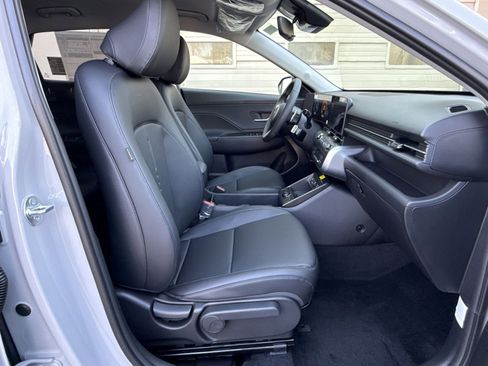 New 2026 Hyundai Kona SEL Premium image 23