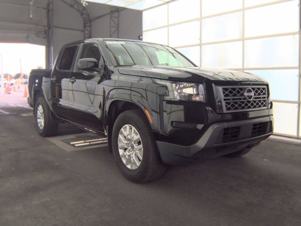 Certified 2022 Nissan Frontier SV RWD image 1