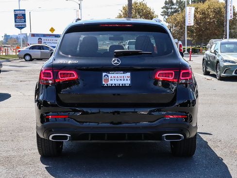 Used 2021 Mercedes-Benz GLC 300 image 8