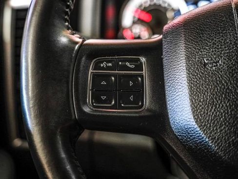 Used 2019 RAM 1500 Lone Star image 15