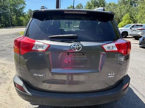 Used 2014 Toyota RAV4 XLE w/ Preferred Accessory Package AWD/4WD image 2