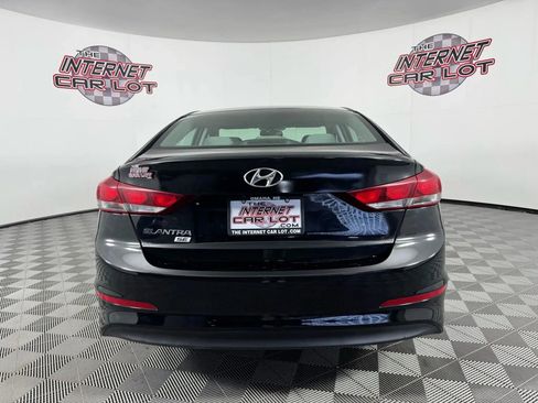 Used 2018 Hyundai Elantra SE w/ Cargo Package image 6