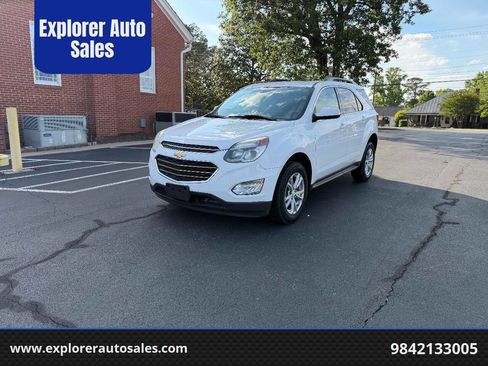 Used 2017 Chevrolet Equinox LT w/ Convenience Package AWD/4WD image 1