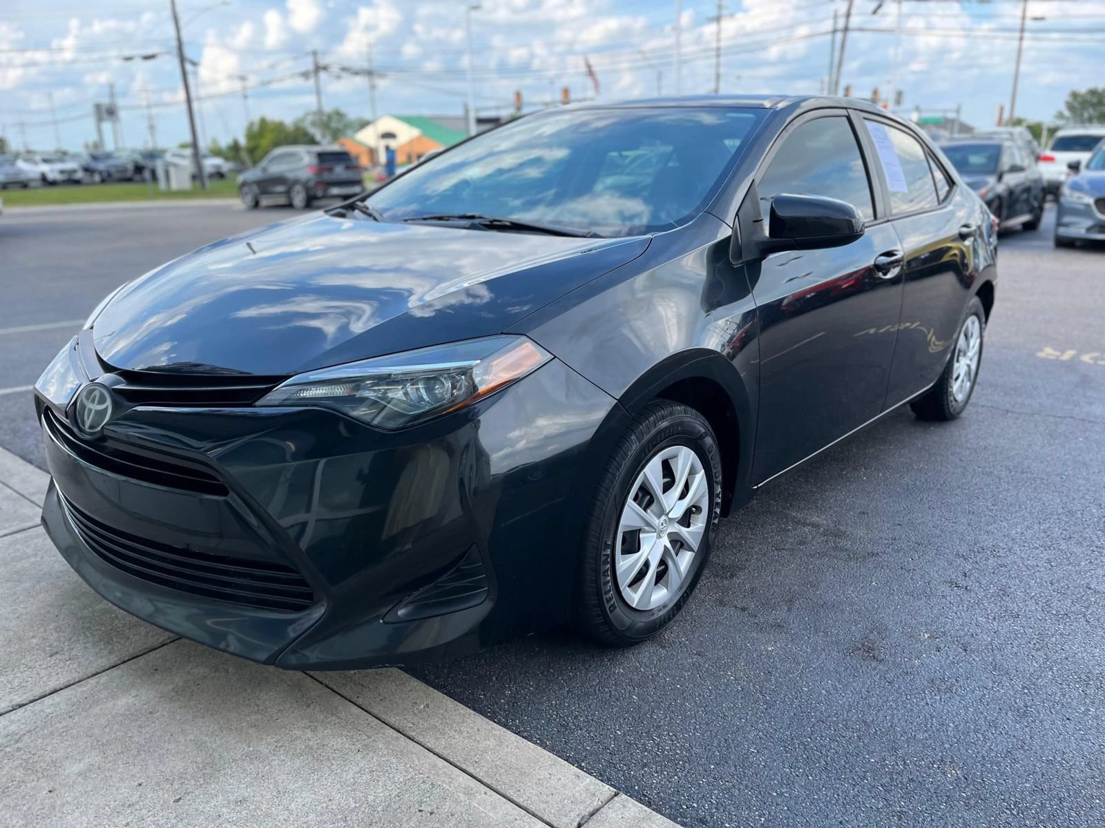 Used 2019 Toyota Corolla L FWD image 8