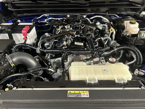 Used 2024 Toyota Tacoma SR5 RWD image 10