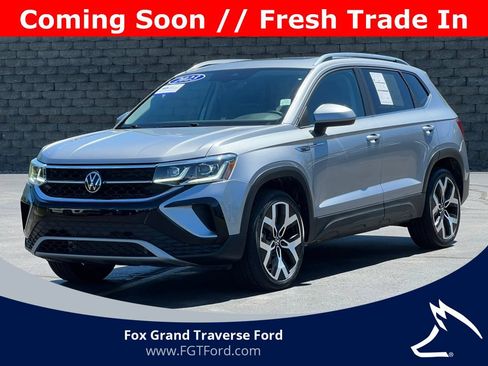 Used 2023 Volkswagen Taos SEL AWD/4WD image 1