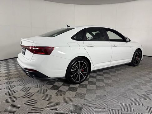 Used 2026 Volkswagen Jetta GLI Autobahn FWD image 7