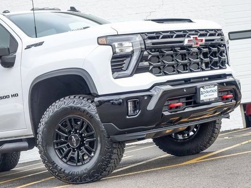 New 2026 Chevrolet Silverado 2500 ZR2 w/ LPO, Dark Essentials Package image 3