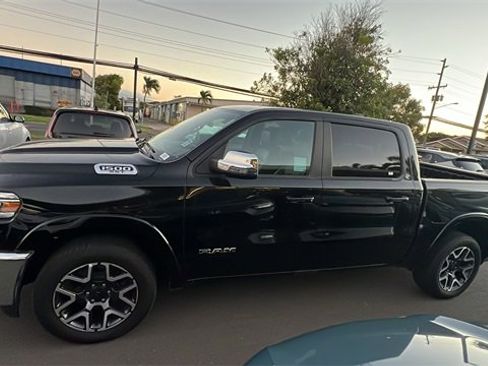 Used 2025 RAM 1500 Laramie image 2