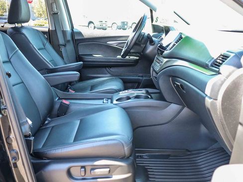 Used 2021 Honda Pilot EX-L image 16