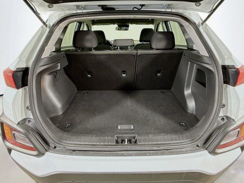 Used 2020 Hyundai Kona SEL FWD image 25