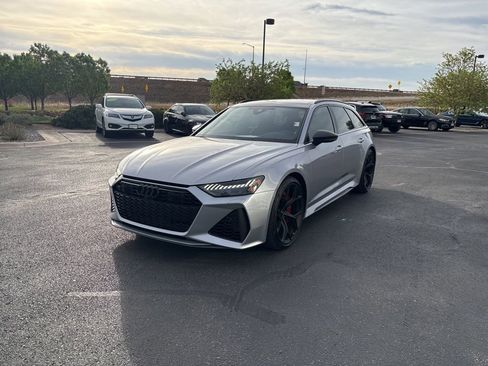 Used 2024 Audi RS 6 performance image 1