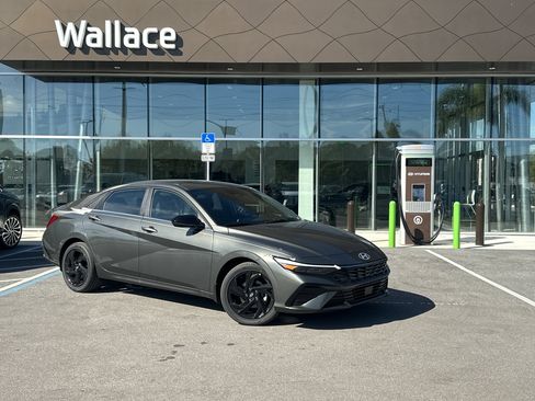 New 2026 Hyundai Elantra SEL Sport Premium image 1