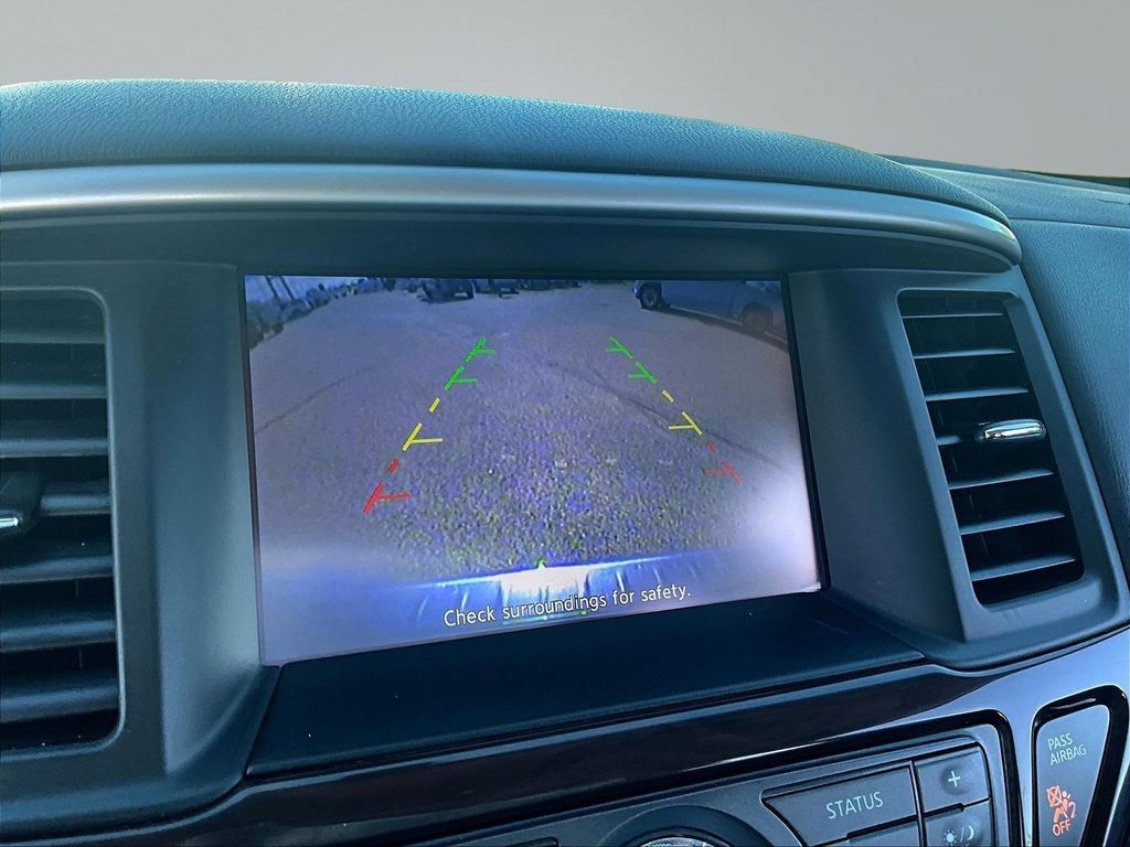 Used 2014 Nissan Pathfinder SL w/ SL Tech Package AWD/4WD image 16