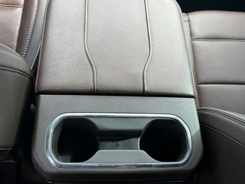 Used 2025 GMC Sierra 1500 Denali AWD/4WD image 18
