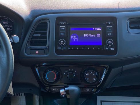 Used 2022 Honda HR-V LX image 22